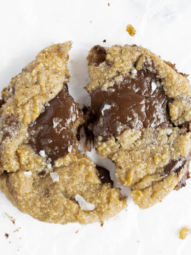 Keto Gluten Free Brown Butter Chocolate Chip Cookies