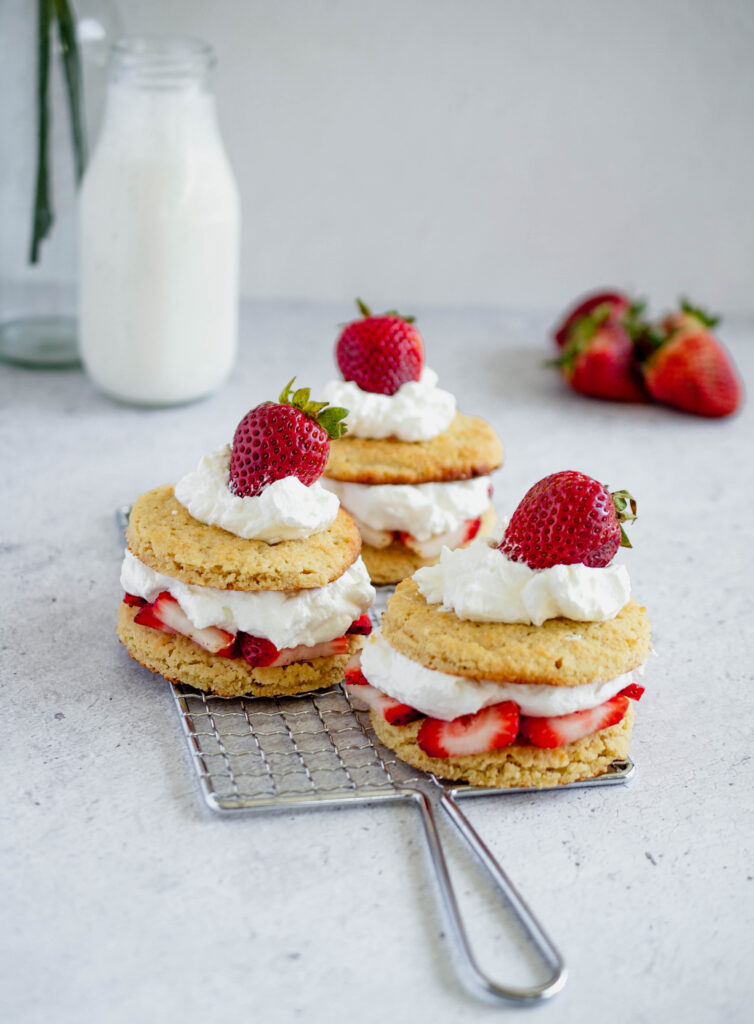 3 strawberry shortcakes on a small cooling rack