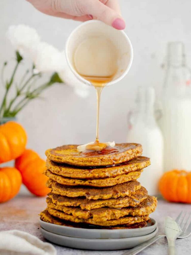 Gluten Free Keto Pumpkin Pancakes