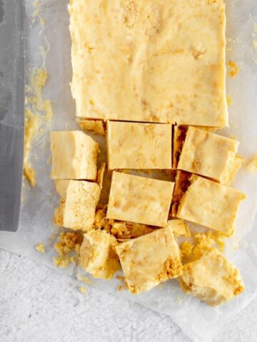 caramelized white chocolate cut into pieces
