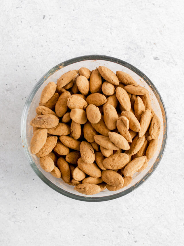 Cocoa Almonds