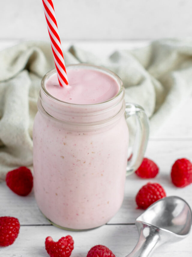 Raspberry Milkshake