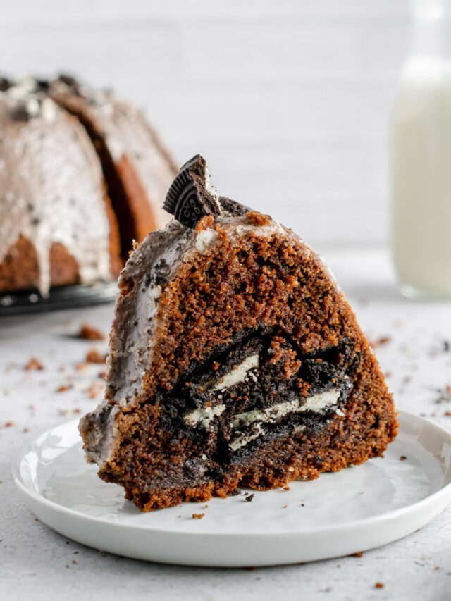 Oreo Bundt Cake